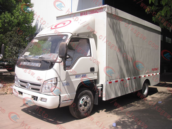 福田領航舞臺車